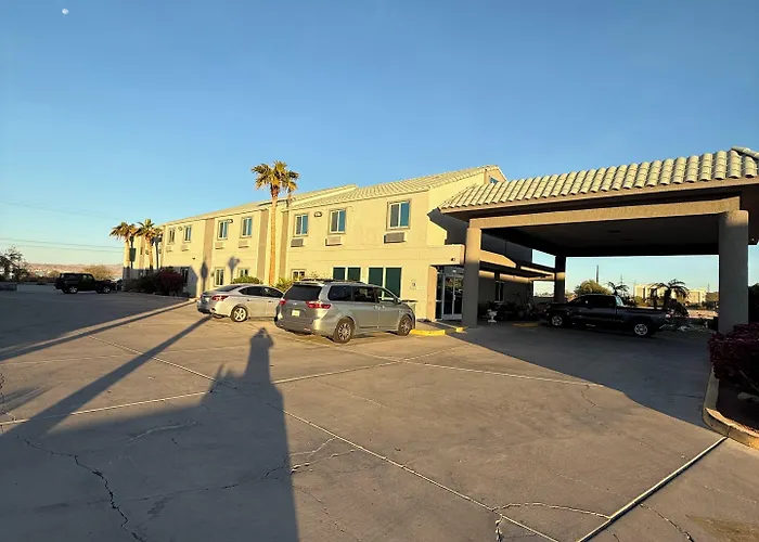 Lakeside Havasu Hotel